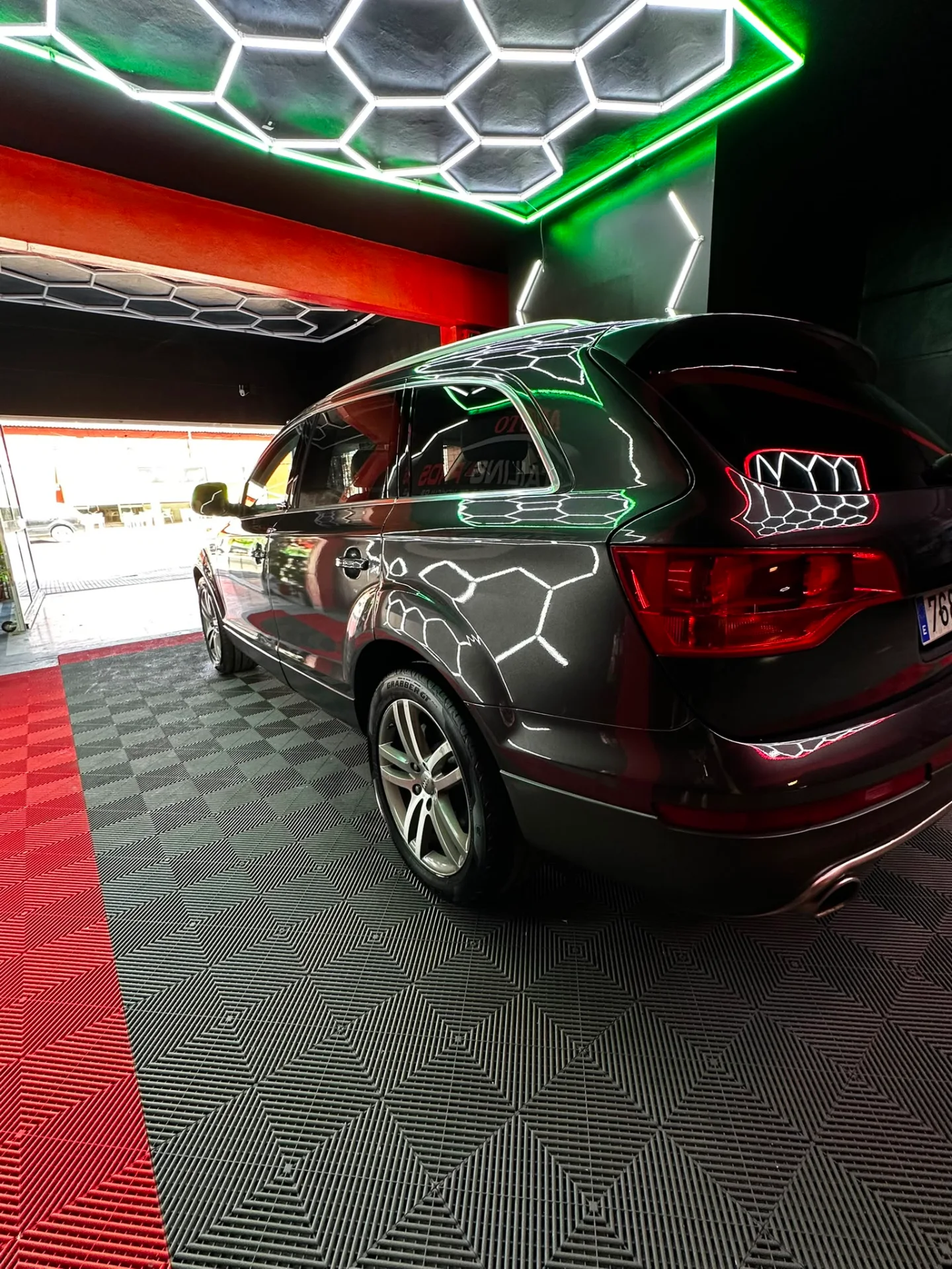Vehículo completo en Autos Los Detailing Pros
