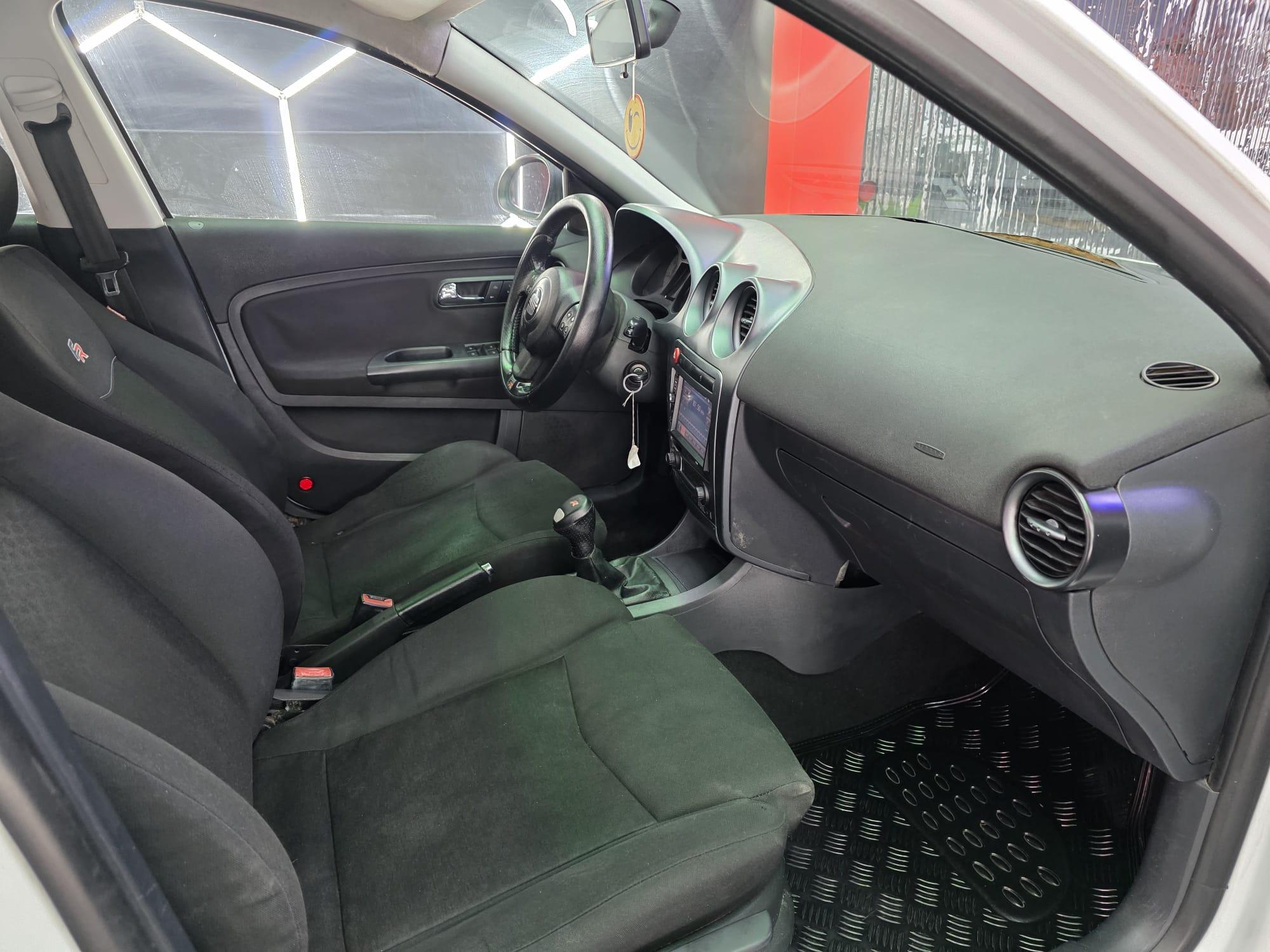 SEAT Ibiza FR de ocasión, fotografía 3